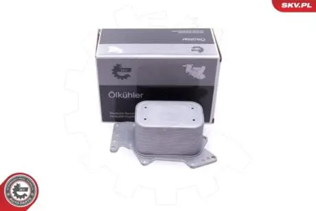 Радиатор масляный vw phaeton/touareg 3.0tdi 02-18 (теплообменник) Skv Germany 31SKV212