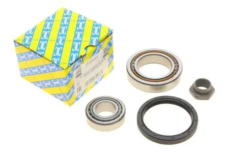 Комплект подшипника ступицы колеса SNR R154.24