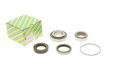 Комплект подшипника ступицы колеса SNR R173.20