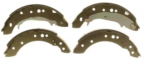 Тормозные колодки барабанные STARLINE BC 09640