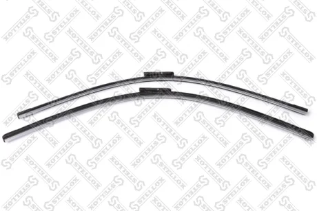 Щітка склоочисника безкаркасні к-т 750мм-24\'750мм-24\', тип кріплення - мультикліпсу STELLOX 201681SX