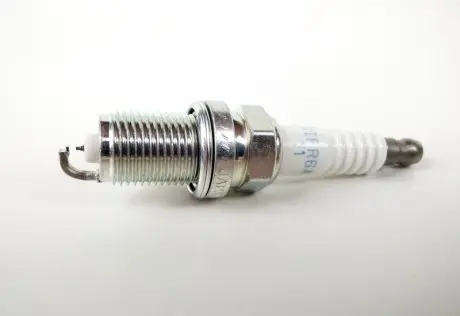 Свеча страсть SUBARU 22401AA731