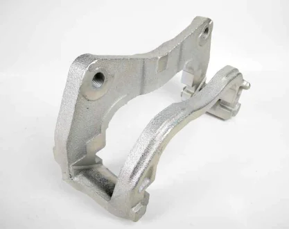 Скоба тормозного суппорта SUBARU 26225AG060