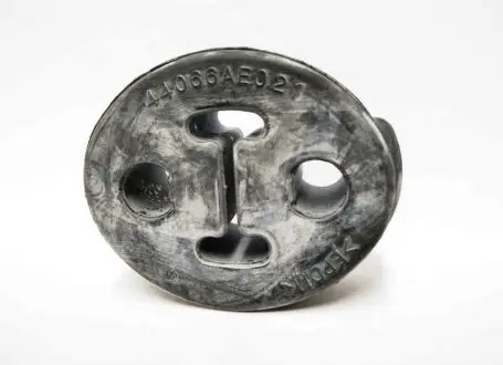 Подушка кріплення глушника гумова SUBARU 44066AE021