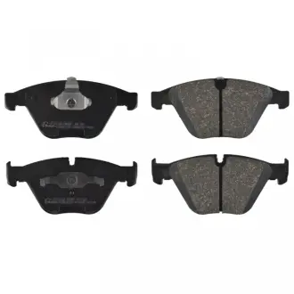 Тормозные колодки, дисковый тормоз SWAG 20916433