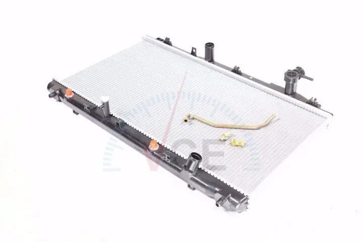 Фото 1 - Радиатор охлаждения Toyota Camry 06-(3.5l) TEMPEST TP.15646812 Радиатор охлаждения Toyota Camry 06-(3.5l) TEMPEST TP.15646812 (фото 1)