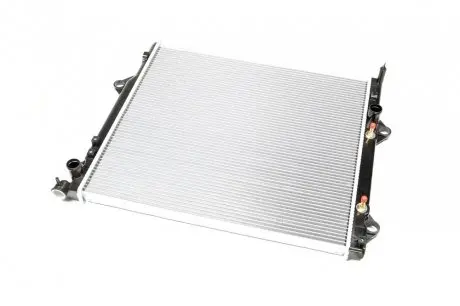 Радіатор охолодження Toyota land cruiser prado 09- TEMPEST TP.15646822