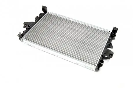 Радиатор охлаждения vw transporter t5 03-09 (2.5 tdi) TEMPEST TP.1565283A