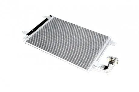 Конденсатор кондиционера skoda octavia 04-, vw caddy 04-, golf v, vi TEMPEST TP.1594684