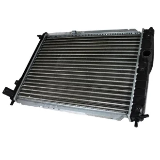 Радіатор nubira i без a/c (зламаний нижній штуцер.) THERMOTEC D70005TTUCENKA