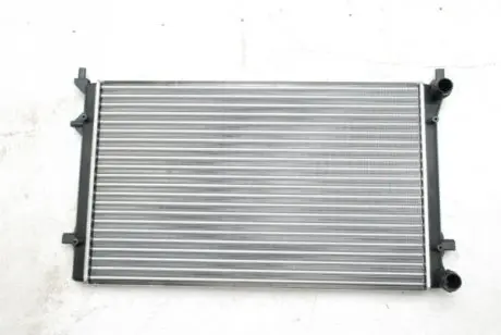 Радиатор, охлаждение двигателя THERMOTEC D7S003TT