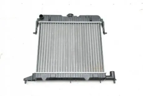 Радиатор охлаждения двигателя THERMOTEC D7X036TT