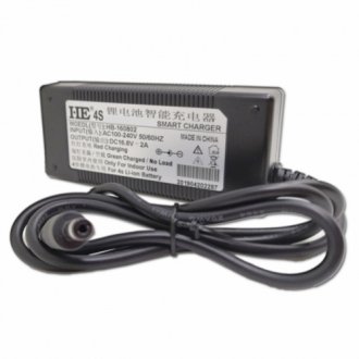 Зарядное устройство для li-ion аккумуляторов 13.8v 1a, штекер 5,5*2.1, с индикацией, box Transkompani 22741