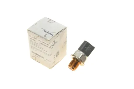 Датчик давления топлива audi q5/q7/vw touareg 3.0 tdi 07-18 TRUCKTEC AUTOMOTIVE 07.17.077