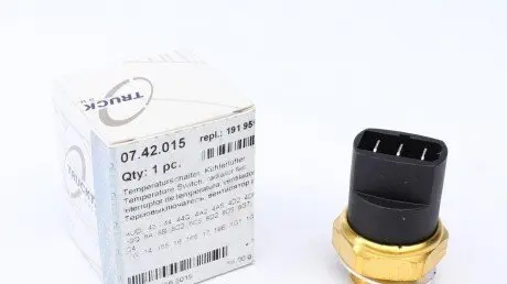 Термовимикач, вентилятор радіатора TRUCKTEC AUTOMOTIVE 07.42.015