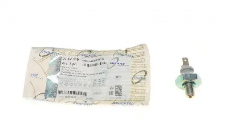 Датчик давления масла TRUCKTEC AUTOMOTIVE 07.42.019