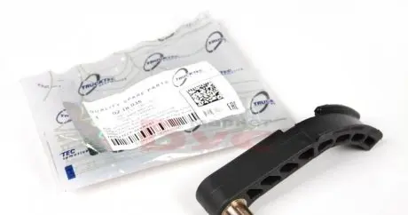 Планка успокоителя, цепь привода-масляный насос. TRUCKTEC AUTOMOTIVE 02.18.035