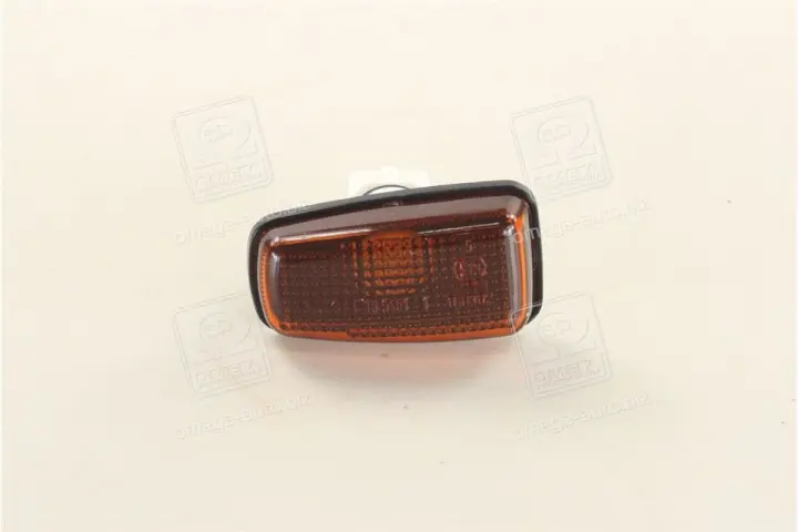 Указ. эт. на крыле лев.= пра. желтый. CITROEN BERLINGO -02 TYC 18-5161-05-2M (фото 1)