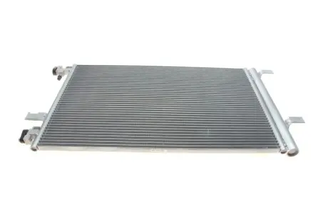 Радиатор кондиционера VALEO 812661