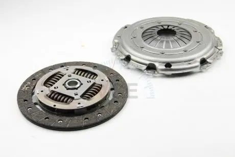 Сцепление комплект с маховиком VALEO 835208