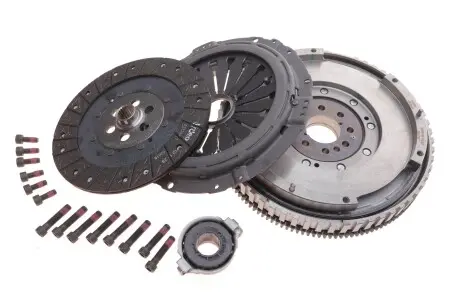 Комплект сцепления с маховиком VALEO 837045