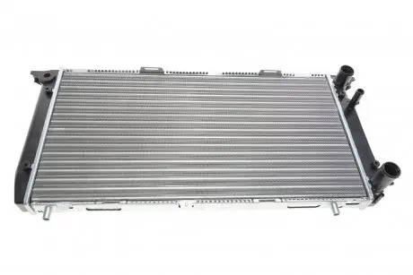 Радіатор, охолодження двигуна Van Wezel 03002047