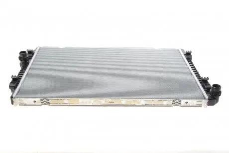 Радиатор охлаждения audi a3/q3/seat leon/skoda kodiaq/octavia 2.0tdi 12-/vw golf/passat 14- Van Wezel 03012711