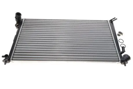 Радиатор, охлаждение двигателя Van Wezel 09002153