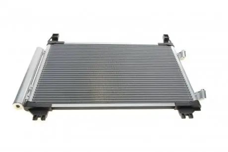 Радіатор кондиціонера (з осушувачем) toyota yaris 1.0/1.3vvt- та 05-11 Van Wezel 53005404