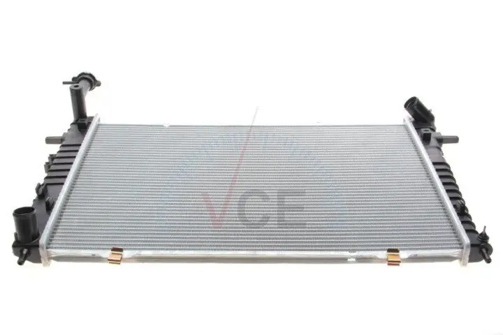 Радиатор охлаждения двигателя tucson/sport.2 20i mt 04- Van Wezel 82002210 (фото 1)