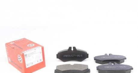 Комплект тормозных колодок, дисковый тормоз Zimmermann 23021.190.1 (фото 1)